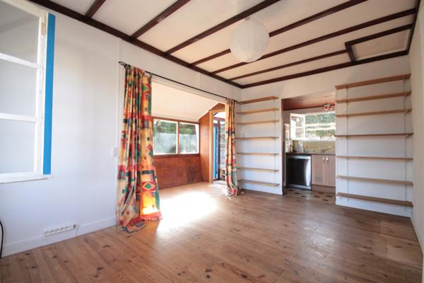 Vallangoujard (95810) A vendre Vallangoujard, chalet en bois, 37 m2, 1 chambre, terrain de 896 m2