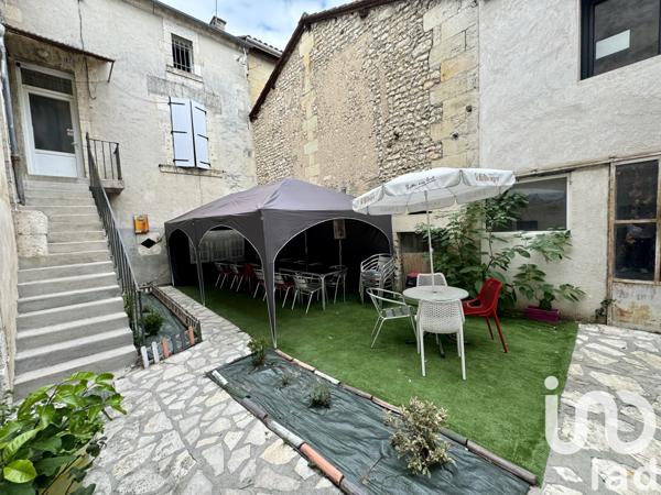 Immeuble à vendre 478 m² Chalais