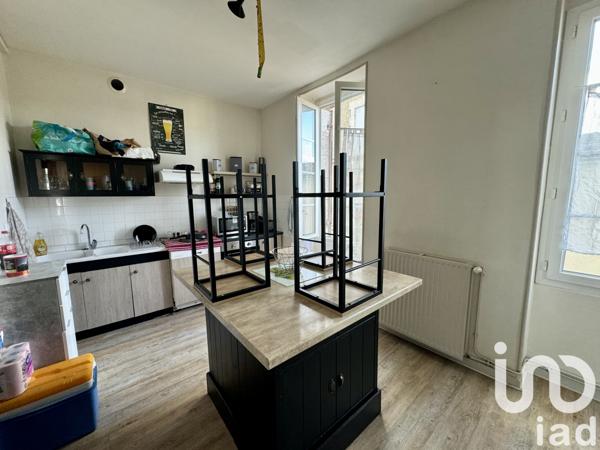 Immeuble à vendre 478 m² Chalais