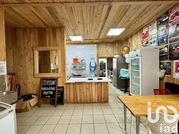 Immeuble à vendre 478 m² Chalais