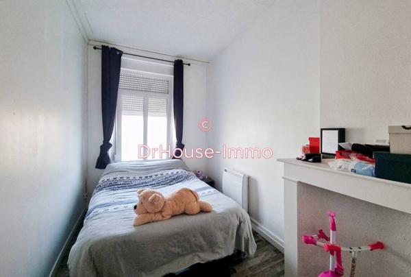 Immeuble à vendre 10 pièces de 205 m²