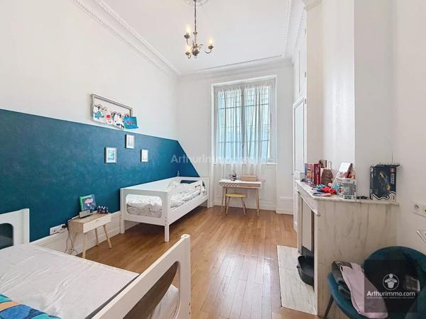 Vente Appartement 5 pièces 110 m2 à Roanne