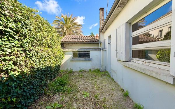 Maison à vendre    3 pièces • 75 m2 Bordeaux