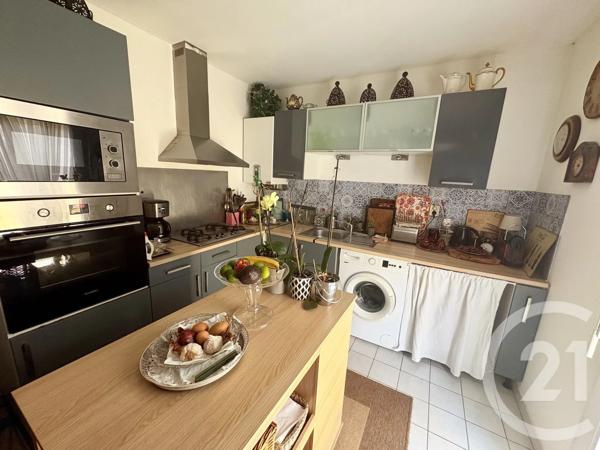 Maison à vendre  3 pièces - 75 m 2   NIMES  - 30