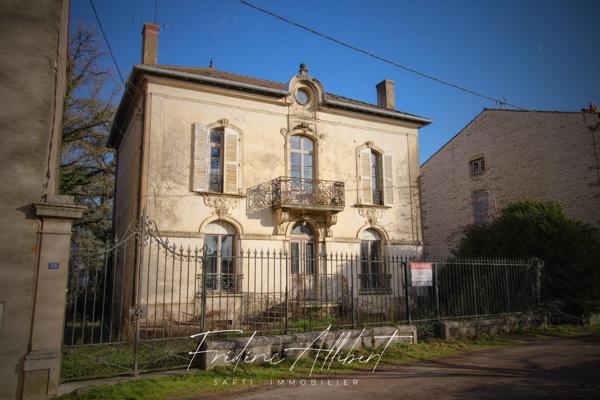 Magnifique Maison Bourgeoise à Sennecey-le-grand