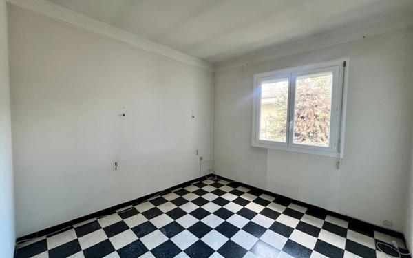 Maison à vendre    4 pièces •  Béziers