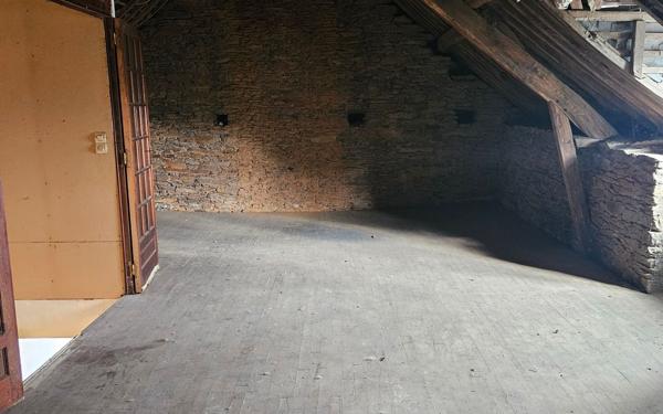 Maison à vendre    3 pièces •  Rieux