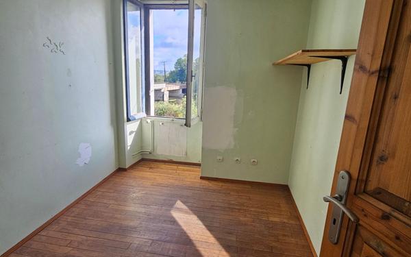 Maison à vendre    3 pièces •  Rieux