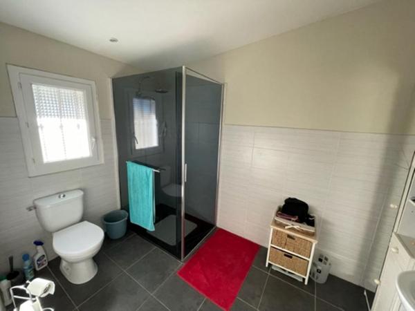 Proche Plage  - Maison Toulon  Est  5 pièce(s) 120 m2  -Terrain 550m²