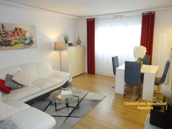 Allée Robert Desnos - Appartement F4 / 3 Chambres - 80 m2 - 170 000 € FAI