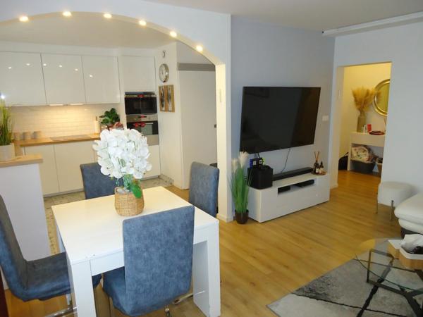 Allée Robert Desnos - Appartement F4 / 3 Chambres - 80 m2 - 170 000 € FAI