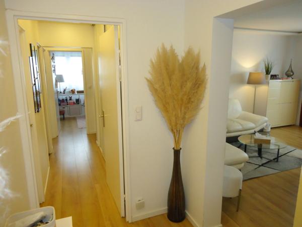 Allée Robert Desnos - Appartement F4 / 3 Chambres - 80 m2 - 170 000 € FAI