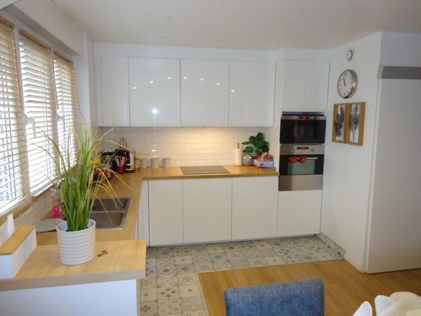 Allée Robert Desnos - Appartement F4 / 3 Chambres - 80 m2 - 170 000 € FAI