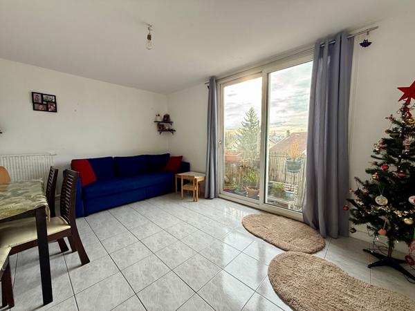 Appartement T4 traversant quartier Saint-Claude