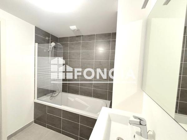 Location Appartement 2 pièces 51.14 m² - NATUR'A Coublevie 38500