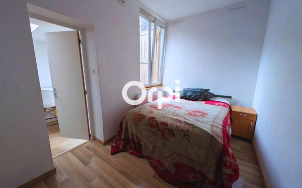 Immeuble à vendre    5 pièces • 120 m2 Lille