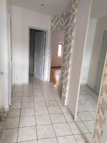 APPARTEMENT RÉNOVÉ À VENDRE AU PUY-EN-VELAY EN EXCLUSIVITÉ