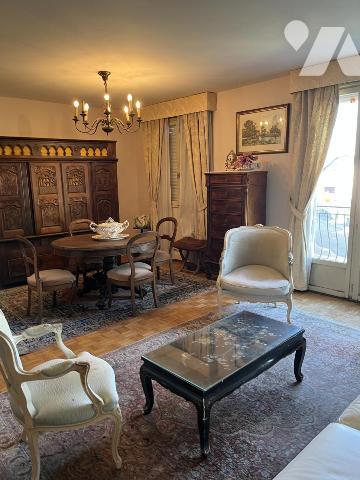 ST-HERBLAIN, Bouvardière. Maison Nantaise de 1967 à rénover sur 359 m² de terrain. Libre à la vente