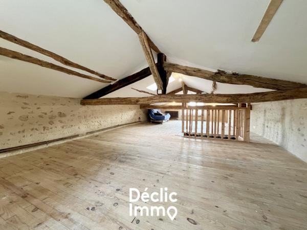 Vente maison et dépendances Iteuil, 175m² 729m² 6 pièces 189 000€