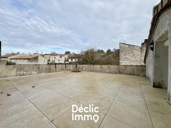 Vente maison et dépendances Iteuil, 175m² 729m² 6 pièces 189 000€