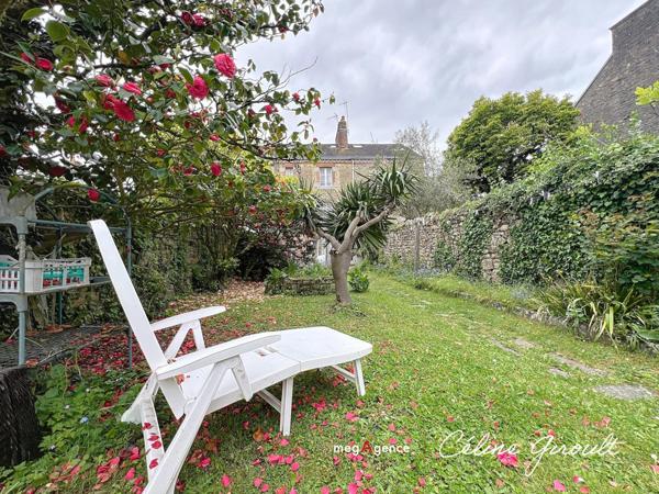 Maison à AVRANCHES, 50300 - 7 pièces 150m²