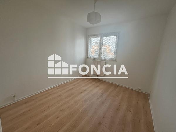Location Appartement 3 pièces 62.79 m² - 17 RUE RICHELIEU Pau 64000