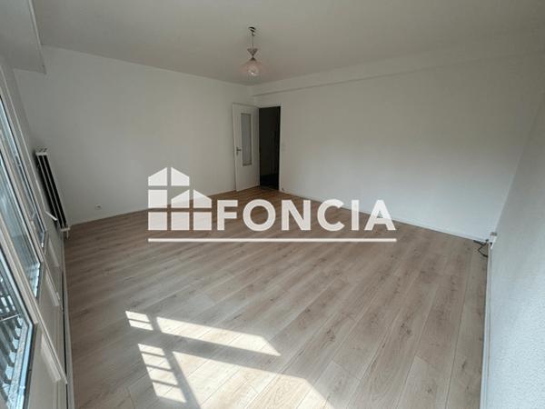 Location Appartement 3 pièces 62.79 m² - 17 RUE RICHELIEU Pau 64000