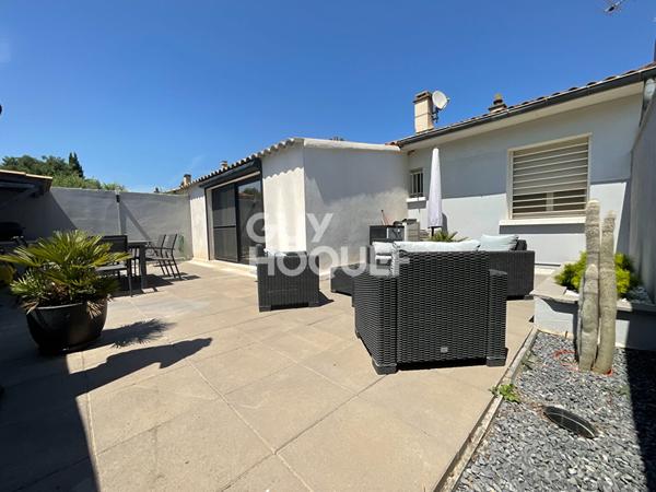 Maison plain pied à Velleron, Bel extérieur sans vis à vis ni nuisance !