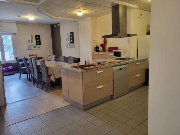 Immeuble à vendre SAINT LOUP LAMAIRE (79) Terrain aménagé 3340 m²