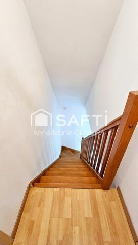 Maison récente individuelle de 6 pièces avec garage, stationnement, jardin bien exposée en Sud/ouest