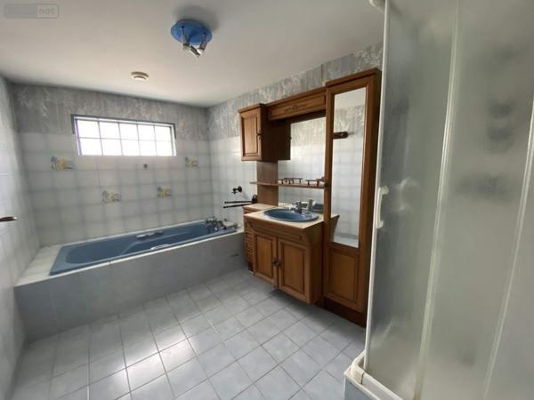 Maison à vendre à Pont-l'Abbé dans le Finistère (29120), ref : 023/1537