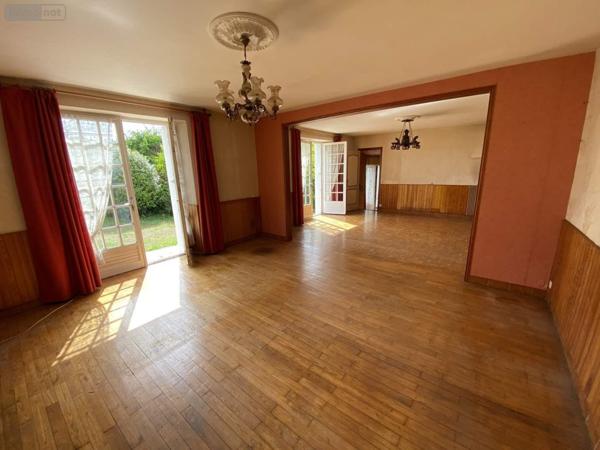 Maison à vendre à Pont-l'Abbé dans le Finistère (29120), ref : 023/1537