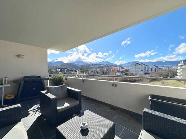 Appartement 4 pièces - Traversant - Chambéry - 85m2