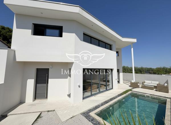 MAISON D'ARCHITECTE DE 154 M²