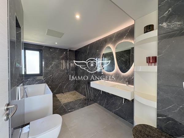 MAISON D'ARCHITECTE DE 154 M²