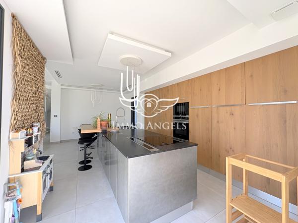 MAISON D'ARCHITECTE DE 154 M²