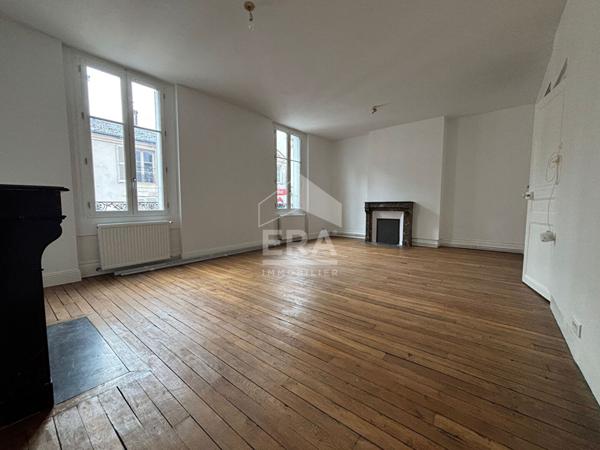 Appartement de standing refait à neuf hyper centre Orleans 3 pièce(s) 78 m2