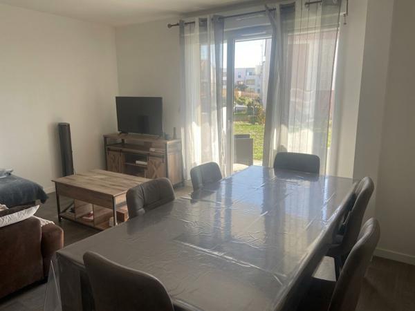 SAINT GILLES CROIX DE VIE - APPARTEMENT T3 - 62 M2