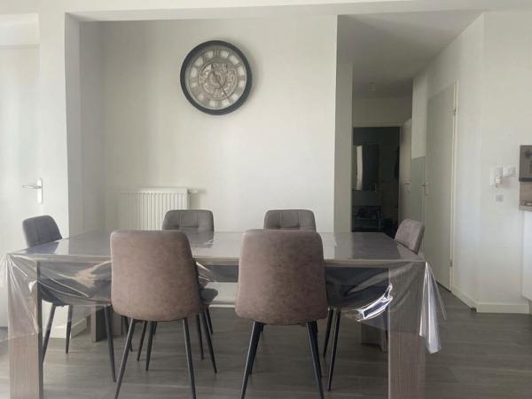 SAINT GILLES CROIX DE VIE - APPARTEMENT T3 - 62 M2