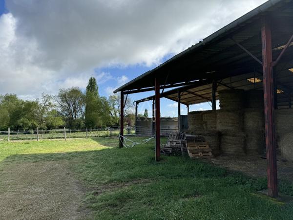 Champniers, Propriété avec beau potentiel sur 1ha