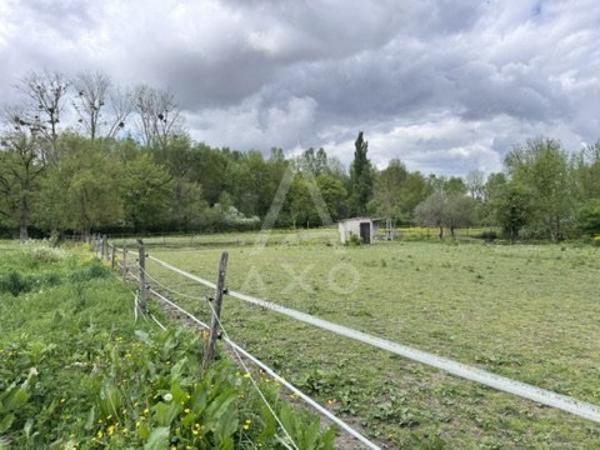 Champniers, Propriété avec beau potentiel sur 1ha
