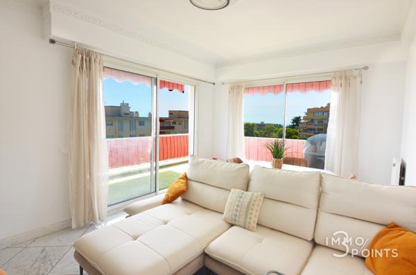4P RENOVE TERRASSE VUE MER AVEC PISCINE ET PARKINGS