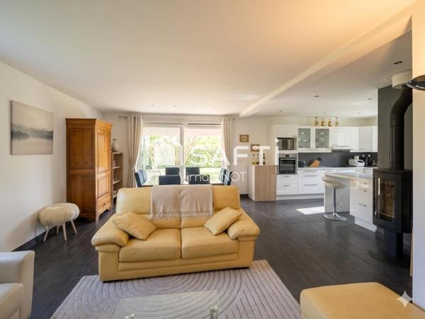 Posez vos valises , le charme et le confort n'attendent que vous .