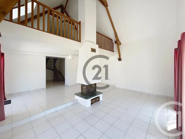 Maison à vendre  9 pièces - 212 m 2   LA TURBALLE  - 44