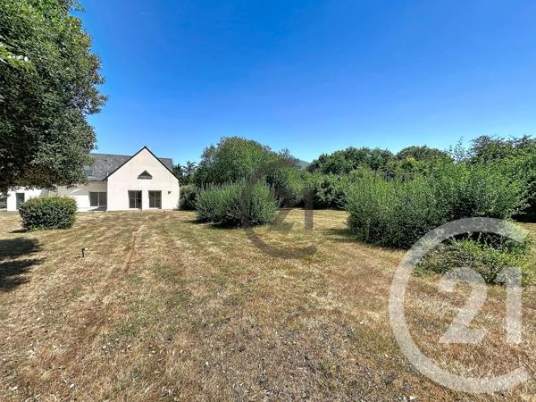 Maison à vendre  9 pièces - 212 m 2   LA TURBALLE  - 44