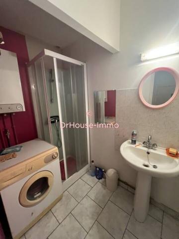 Immeuble à vendre de 264 m²