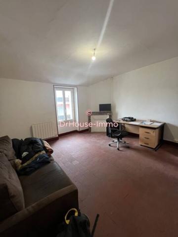 Immeuble à vendre de 264 m²