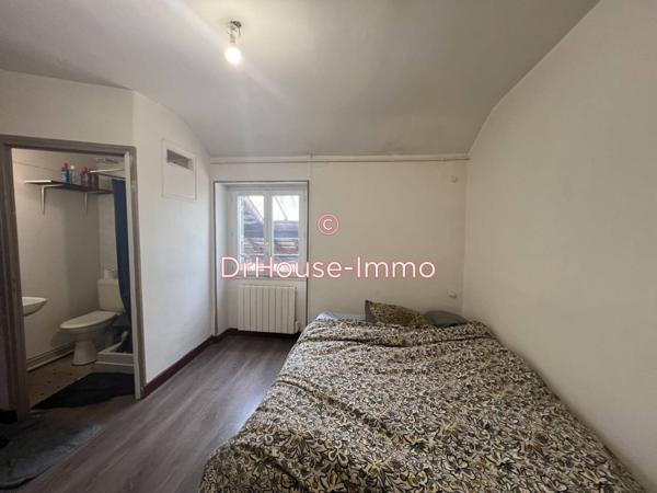 Immeuble à vendre de 264 m²