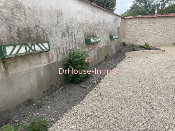 Immeuble à vendre de 264 m²