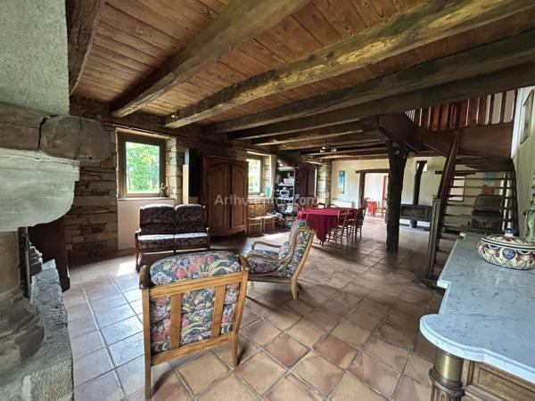 Vente Maison 7 pièces 235 m2 à Loudéac